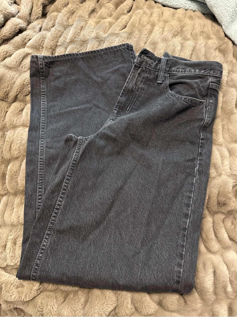 Old Navy Women's Flare Jeans - Charcoal Black
